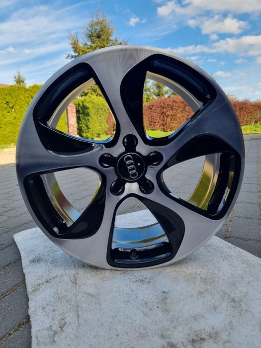 Oryginalne Felgi 18 Audi 8V0 5x112 Jak nowe A3 S3 A4 TT A6 Sline S-line