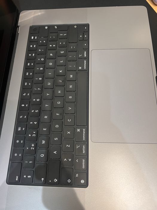Macbook M1 Pro 16”