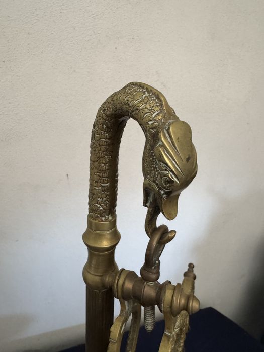 Balança Antiga de Metal  (ver fotografias)