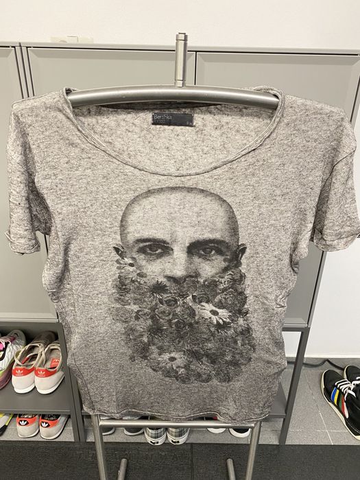 T-Shirt Bershka (Tam S)