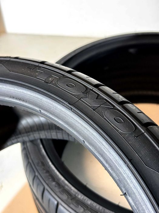 Pneus Toyo Proxes Sport (Smart) - 235/30/18 - Como NOVOS