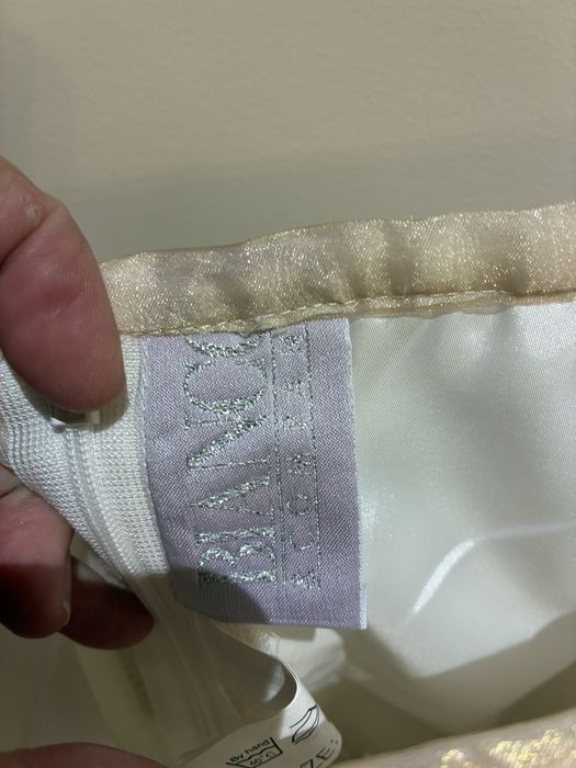 Vestido de Noiva saia tule e corpete
