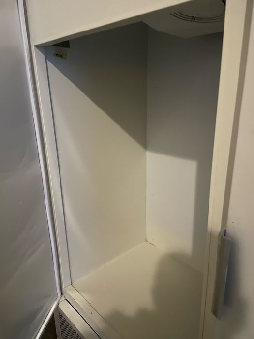 Продам промисловий холодик