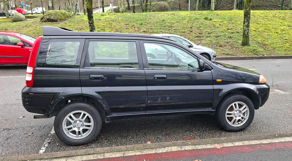 Honda HRV para retificação parcial do motor ou peças
