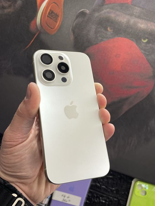 Продам корпус панель apple iPhone 15 Pro 14 Pro White Gold