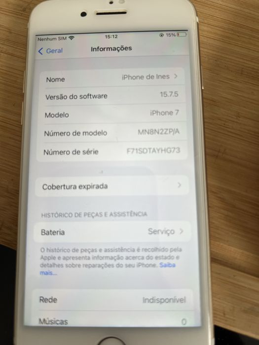 iPhone 7 dourado com pelicula