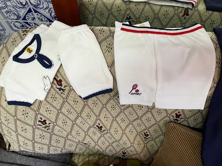 Roupa vintage, criança