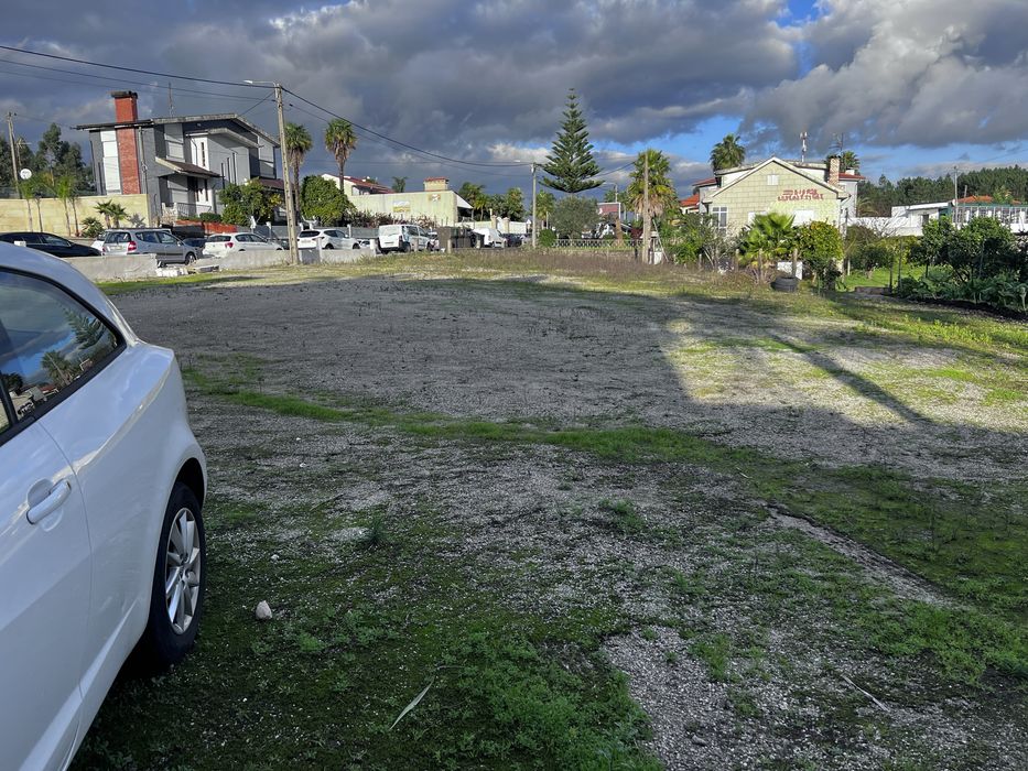 Arrendamento de terreno em N205, 409