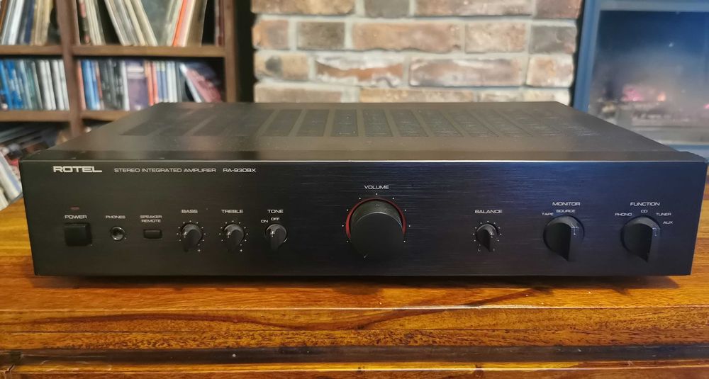 Rotel RA 930BX + Rotel RCD 965 BX. Bardzo dobry stan.