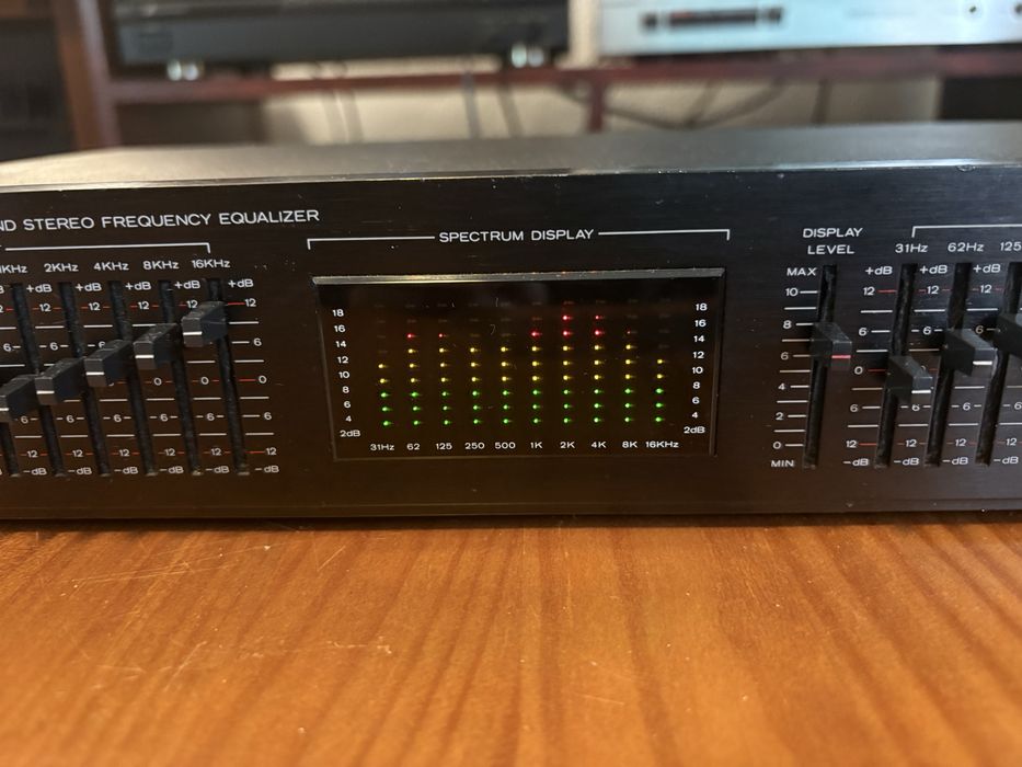 Equalizador spectrum Realistic 31-9081