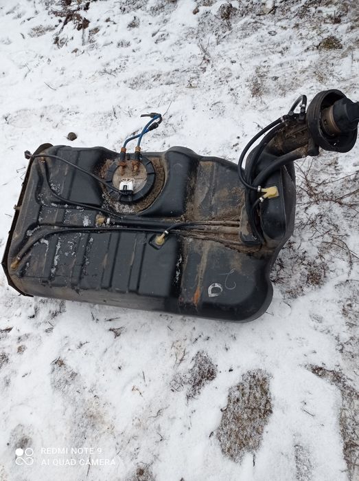 Продам бак на Опель омега б