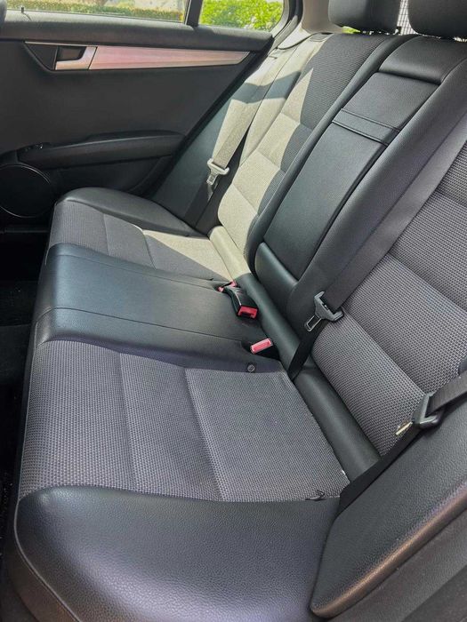 Mercedes-Benz C 220 CDI