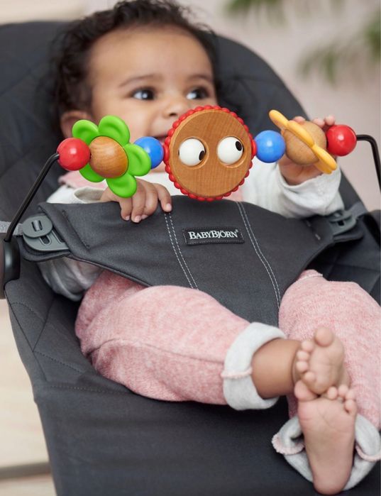 BabyBjörn Toy for Bouncer, łuk z zabawkami do leżaczka