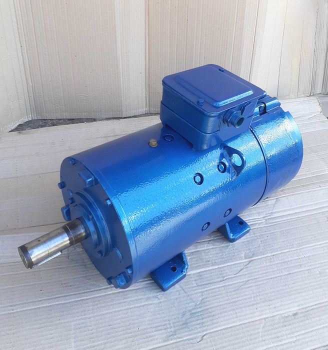 Двигун постійного струму 2ПН-132 220 в. 21,8 А. 4 кВт. 1500/4000 ОБ/хв