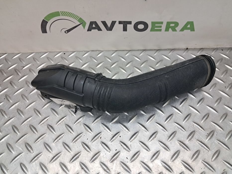 Воздухозаборник HYUNDAI ELANTRA 16-20 28210F2000