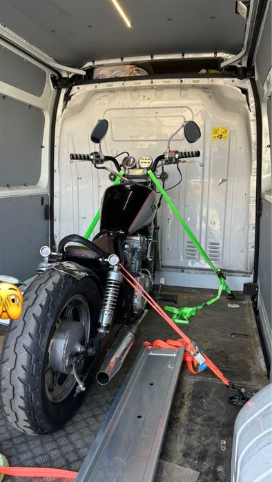 Holowanie przewóz dowóz motocykli pomoc drogowa