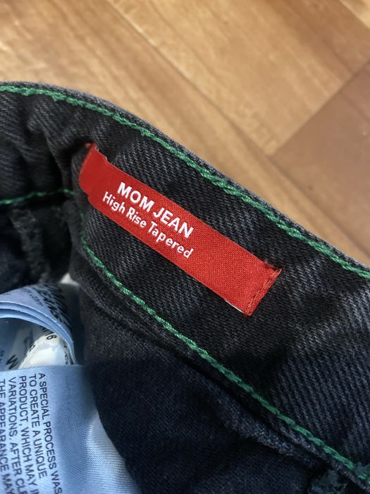 Продам фирменные джинсы