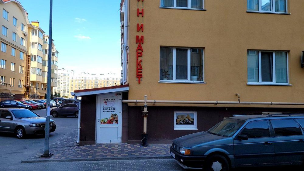 Продаж комерційного приміщення з холодильною камерою. Борщагівка.