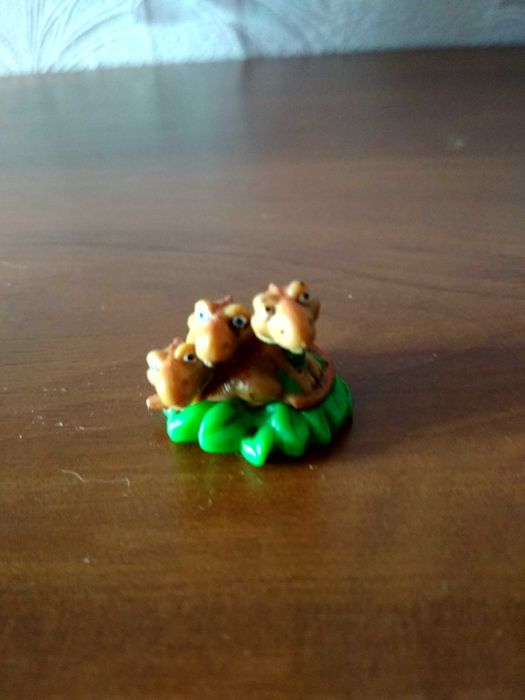 Игрушки - киндеры