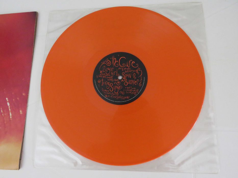 Vinyl: The Cure "Kiss Me Kiss Me Kiss Me", 3 discos (um em cor de laranja - 45")