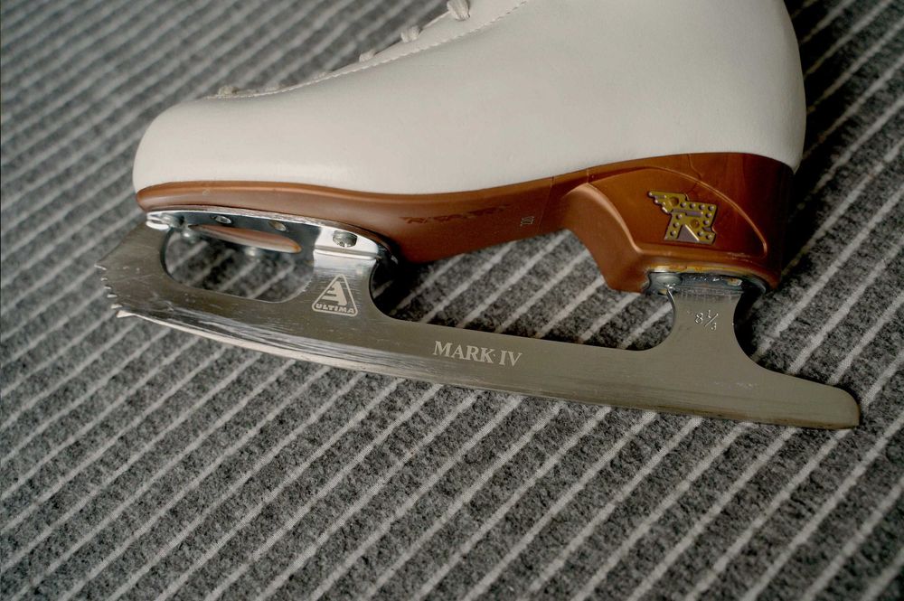 Łyżwy figurowe Risport RF Light 220 + Mark IV