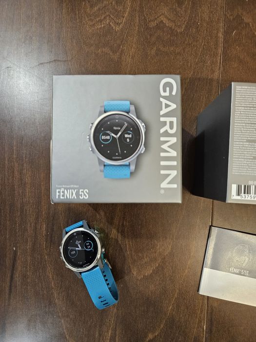 Garmin Fenix 5S – smartwatch sportowy, dobry stan