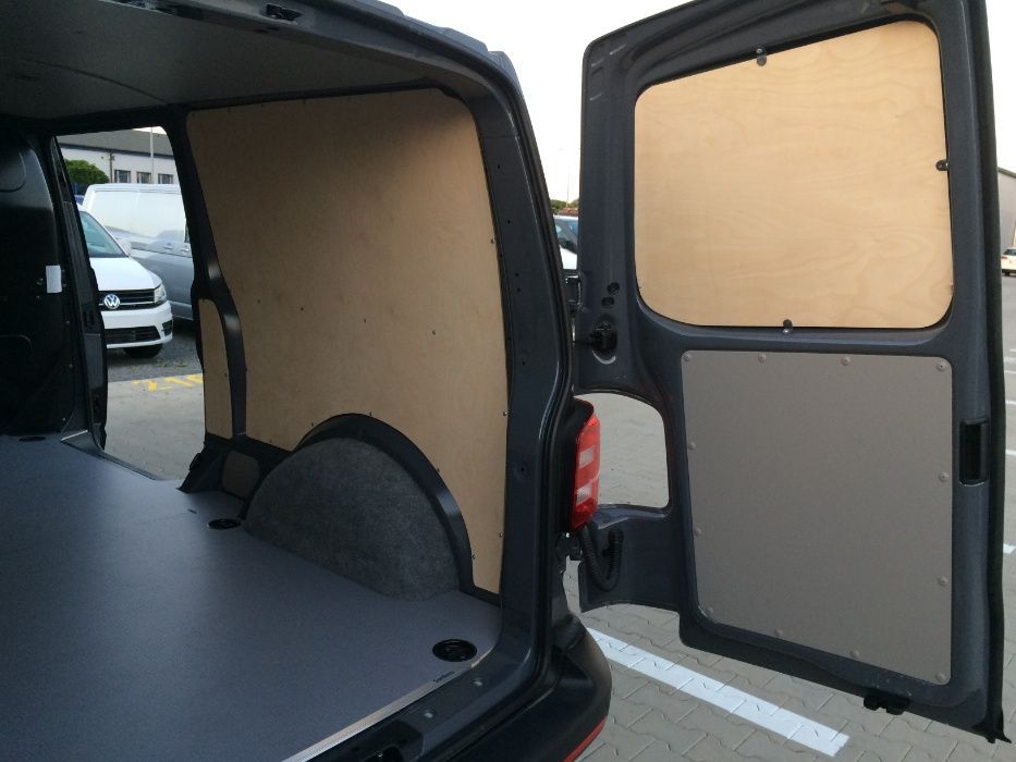 Zabudowa ze sklejki VW T6 L1H1