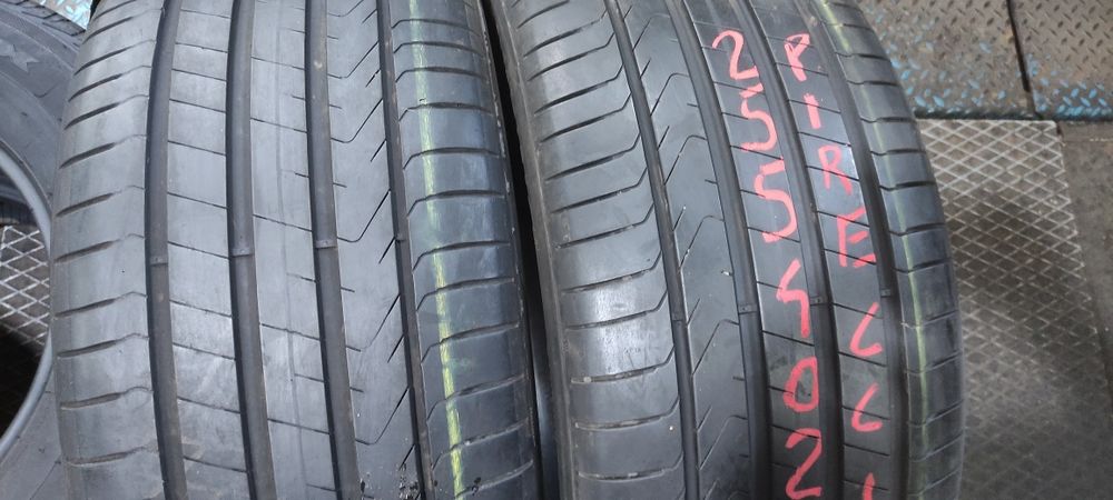 Pneus 255/40/20 semi novos