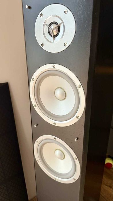 4x kolumny Yamaha NS-525F
