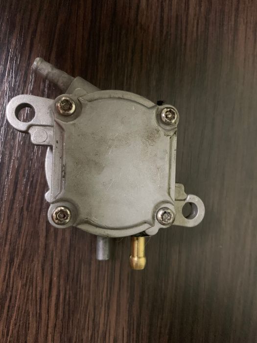 Бензонасос на діо