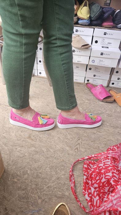 Mokasyny *Nessi*Skóra naturalna R.37-41