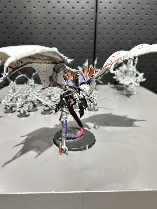 Warhammer 40k Hyve Tyrabt od Tyranids Pomalowany