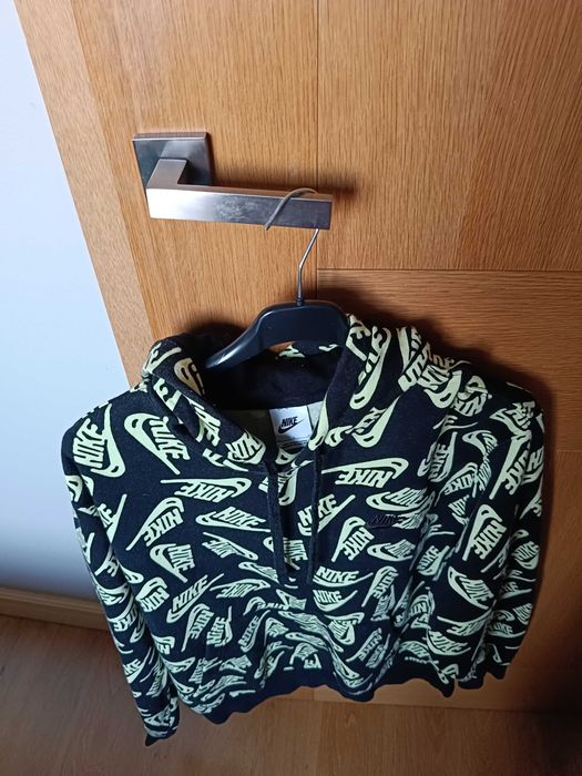 Młodzieżowa bluza Nike