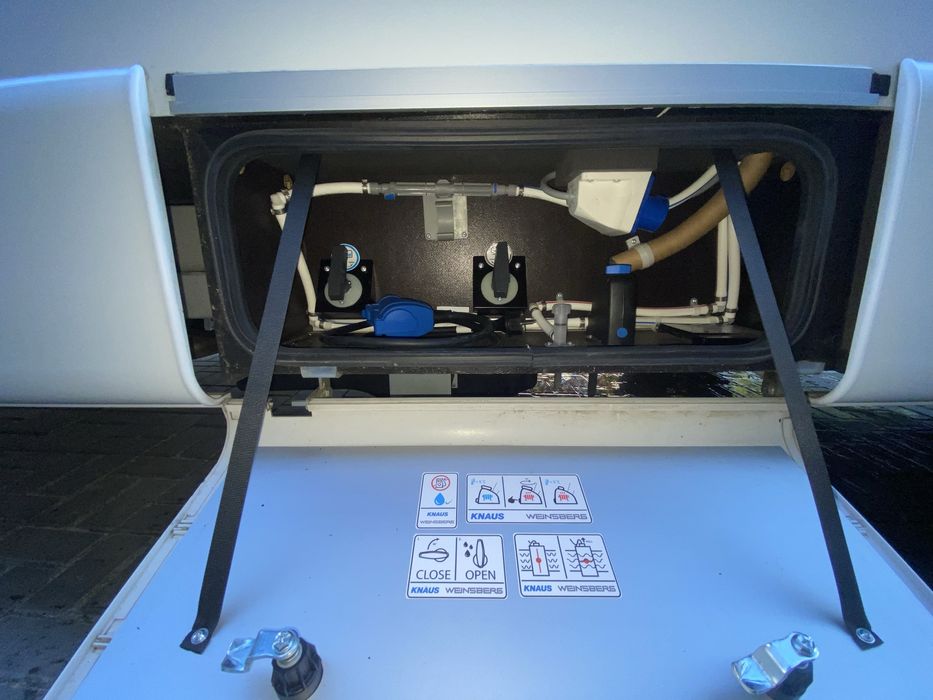 Weinberg/Knaus CaraHome 650DG 165cv 10/2023