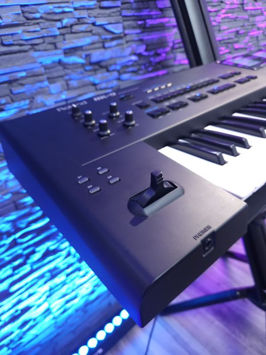 Roland BK-9 najwyższy model - GWARANCJA!