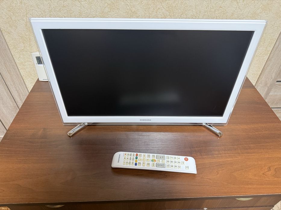 Телевізор Samsung UE22F5410AK