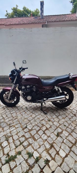 Honda cb 750 sevenfifty impecável