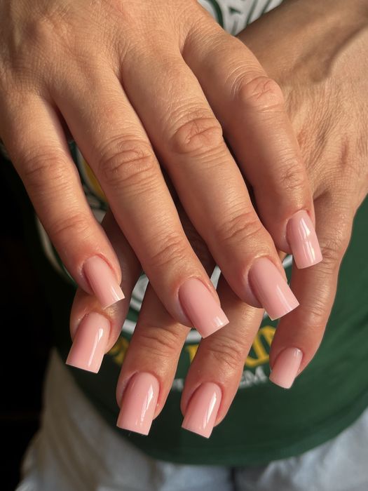 Манікюр педикір Коростень
