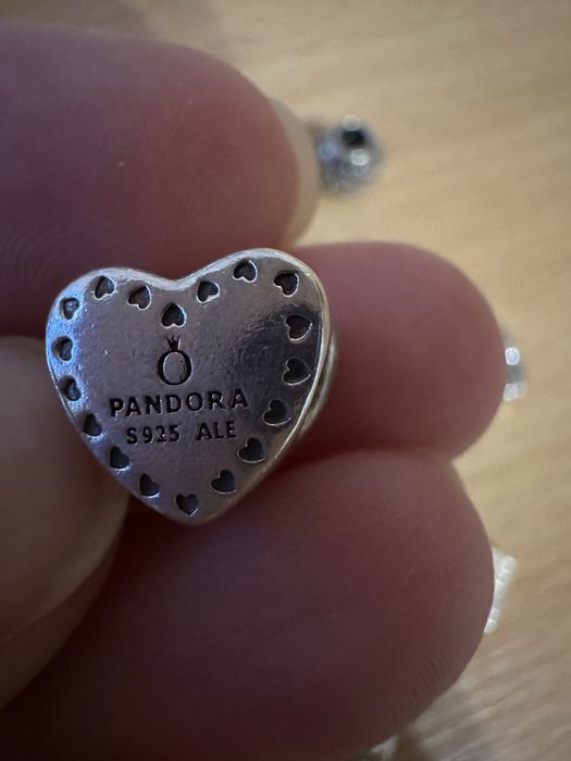Pandora Оригінальні шарми та браслет