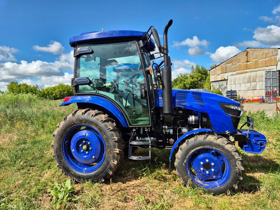 Трактор Файтер 504 с кабиной