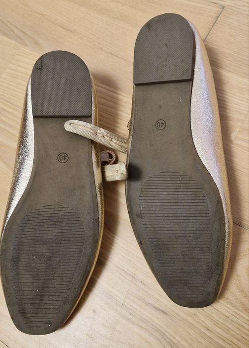 Baleriny 39 40 złote jak nowe