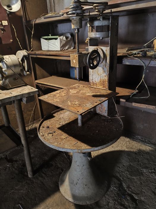 Станок сверлильний