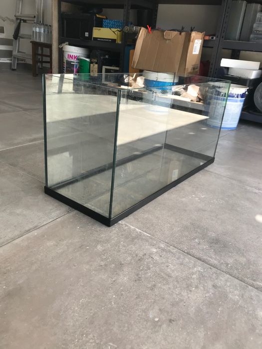 Aquário 80x30x40 grande