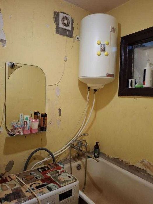 Продам 2-кімнатну квартиру Буди