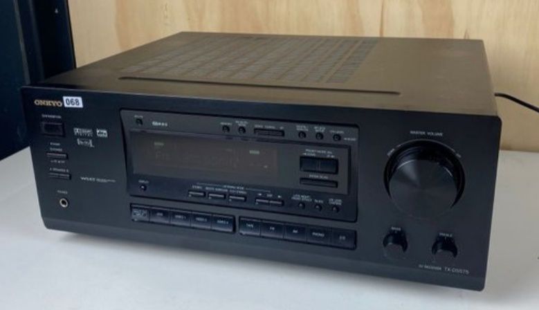Onkyo TX DS575 AV receptor surround