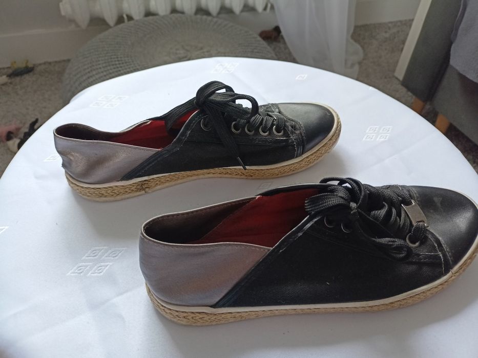 Buty czarne rozmiar 38