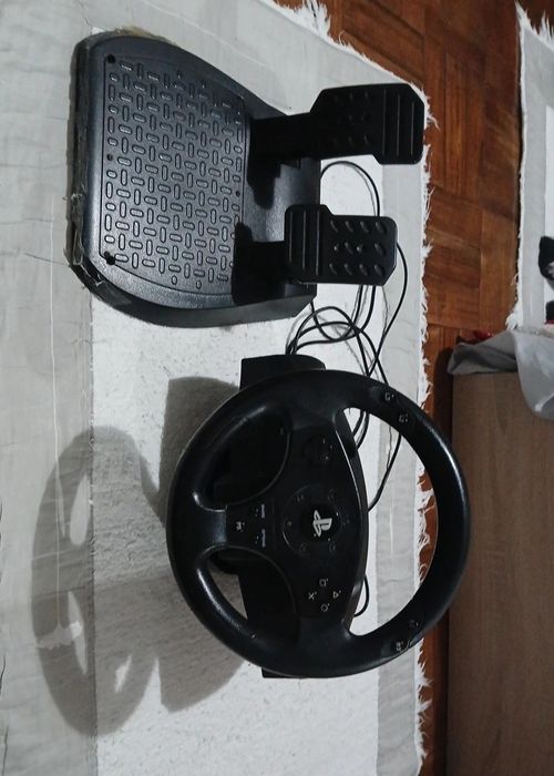 Conjunto Volante e Pedais PS3/PS4