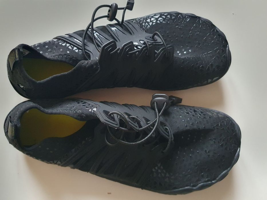 Buty do pływania