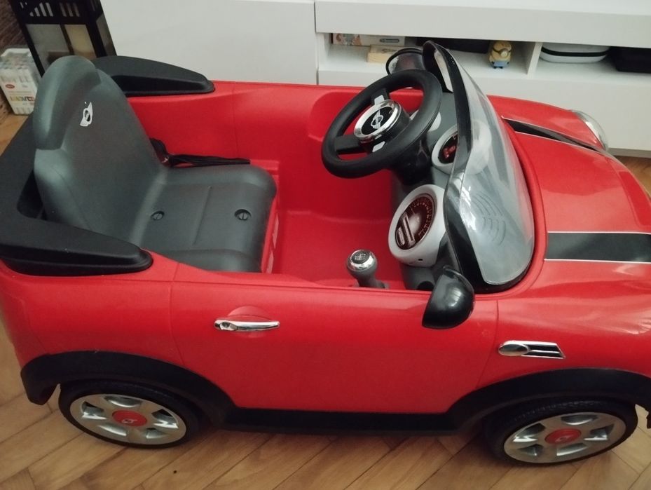 Mini Cooper a bateria