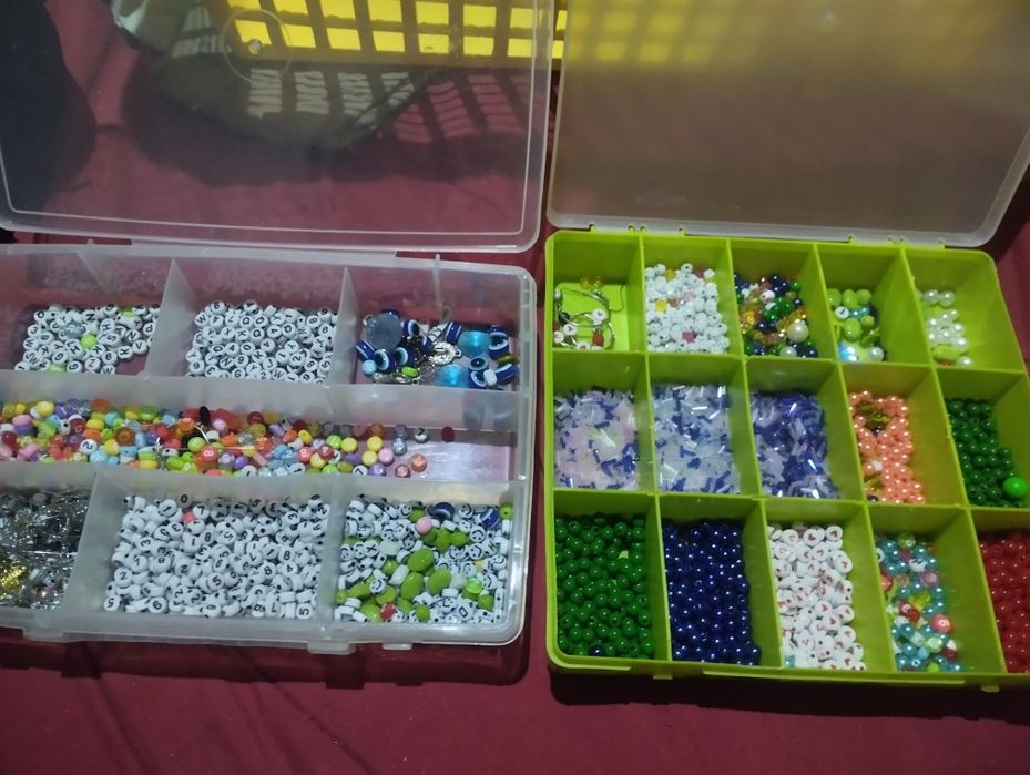 Vendo missangas.